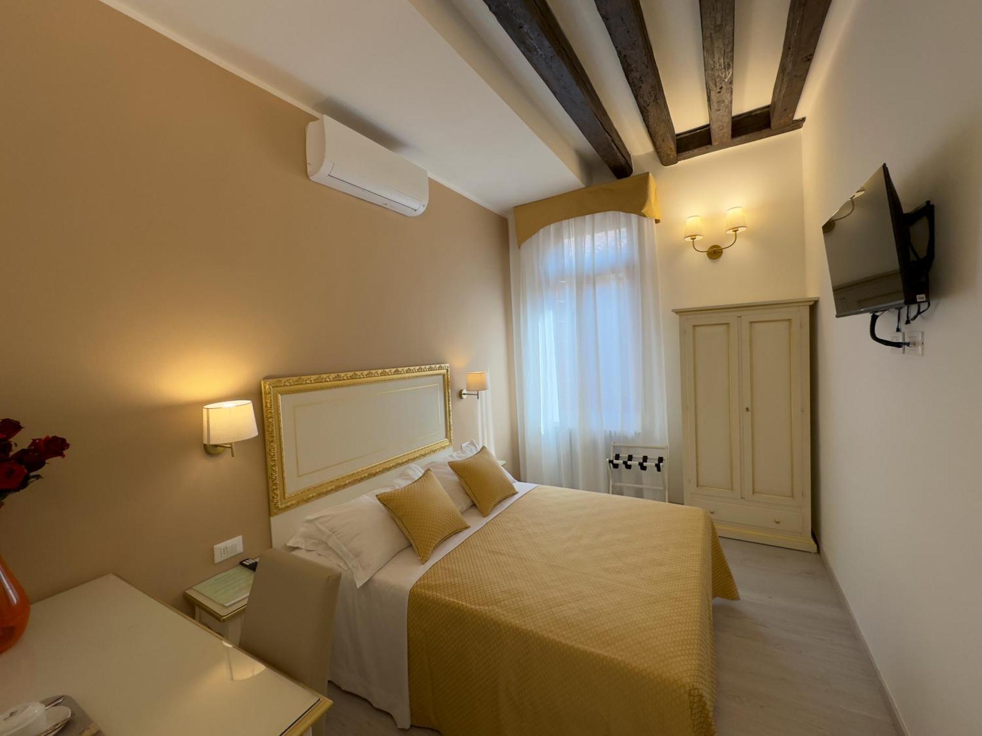 Hotel Residenza Briati Venedig Zimmer foto